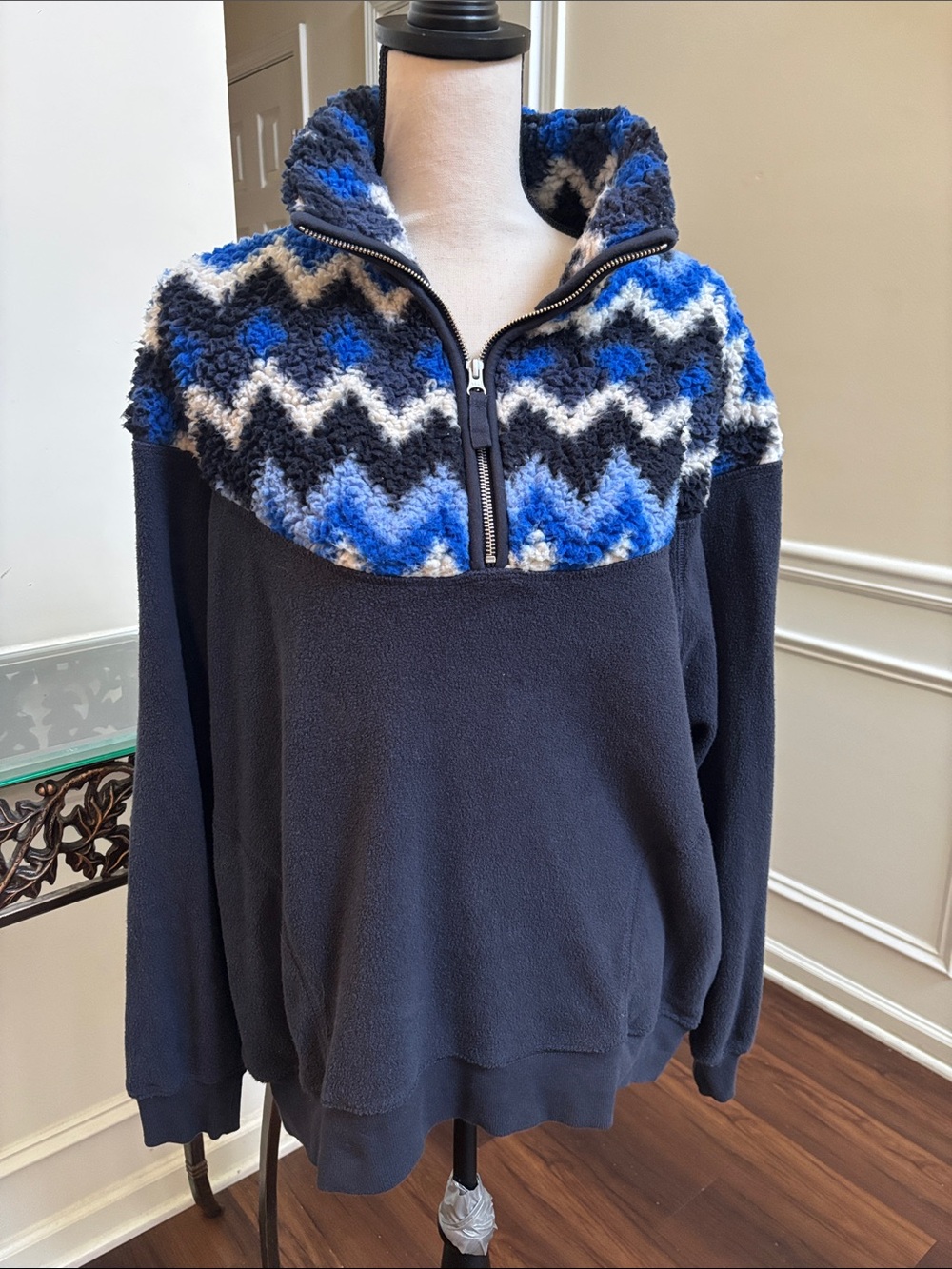 Aerie Navy Blue Sherpa Half-Zip Pullover Sweater size Medium